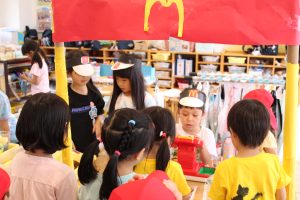 お店屋さんごっこ